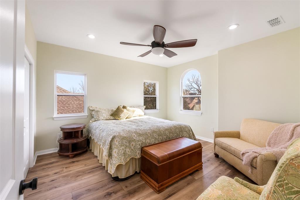 2325 River Road Granbury, TX 76048 - Photo 31 of 40 Upstairs bedroom one