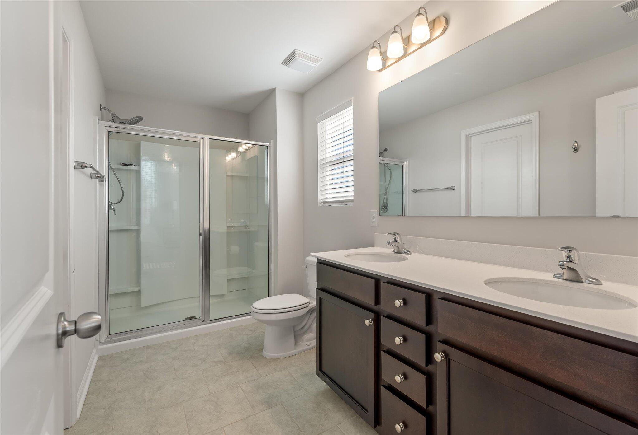 513 Purple Finch Road Summerville, SC 29486 - Photo 19 of 31 master bathroom