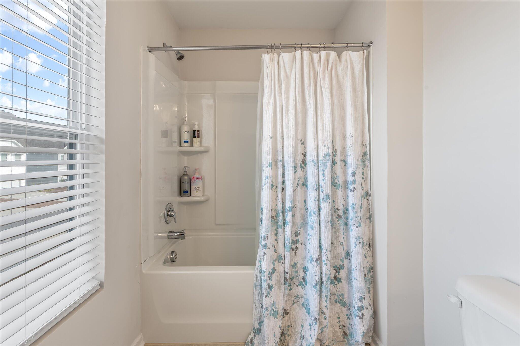 513 Purple Finch Road Summerville, SC 29486 - Photo 26 of 31 bathroom