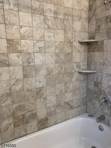 $3,300 | 132 Willow Street, Bloomfield, NJ 07003