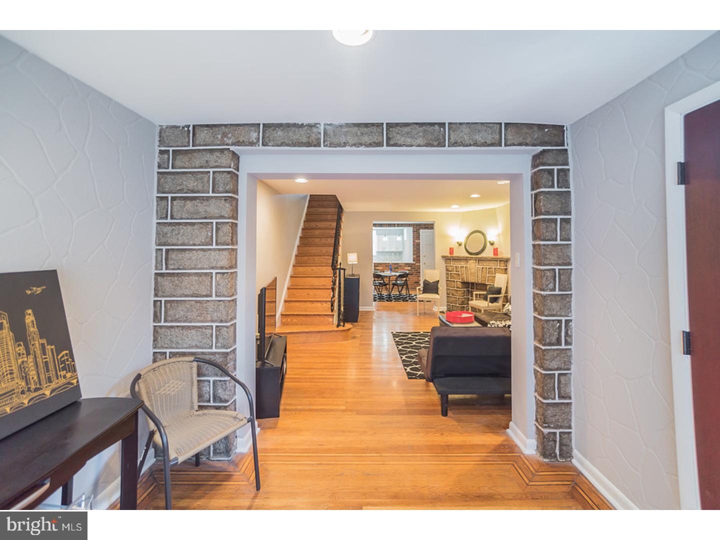 1625 Packer Avenue Philadelphia, PA 19145 - Photo 3 of 21 Family Room