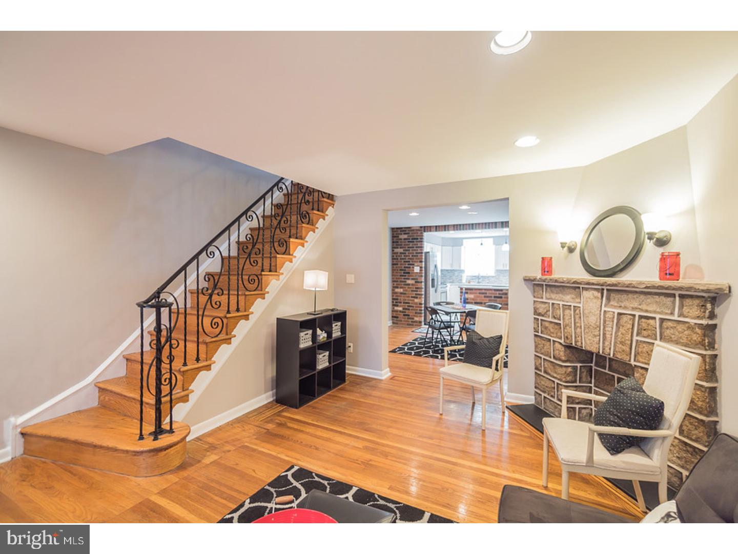 1625 Packer Avenue Philadelphia, PA 19145 - Photo 4 of 21 Family Room