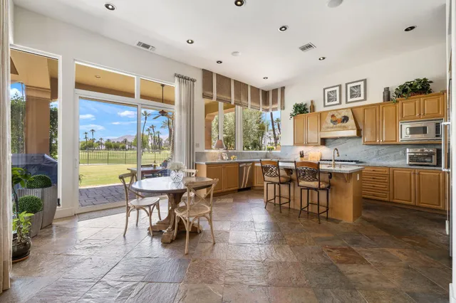 $2,275,000 | 56025 Village Drive, La Quinta, CA 92253