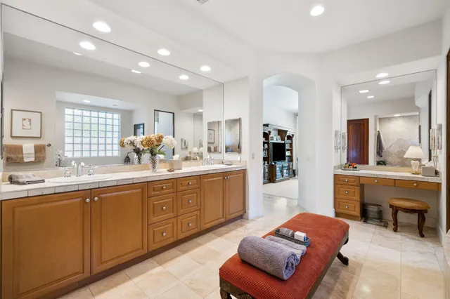 $2,275,000 | 56025 Village Drive, La Quinta, CA 92253