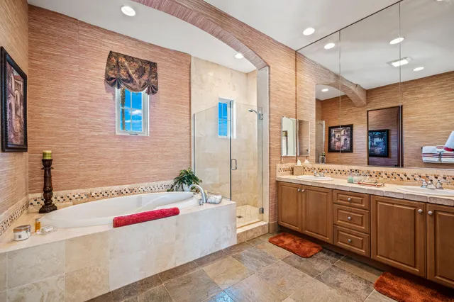 $2,275,000 | 56025 Village Drive, La Quinta, CA 92253