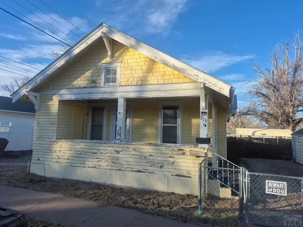 $98,000 | 213 East 8th Street, La Junta, CO 81050