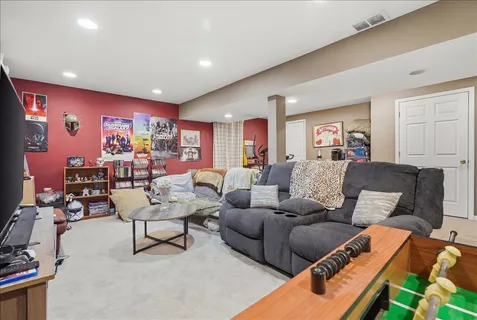 $399,900 | 7638 Mendocino Drive, Gurnee, IL 60031