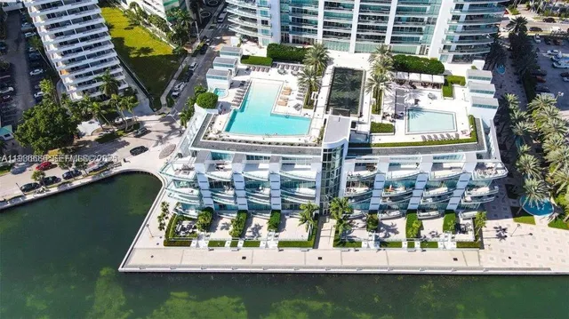 $8,299 | 1331 Brickell Bay Drive, Unit 903, Miami, FL 33131