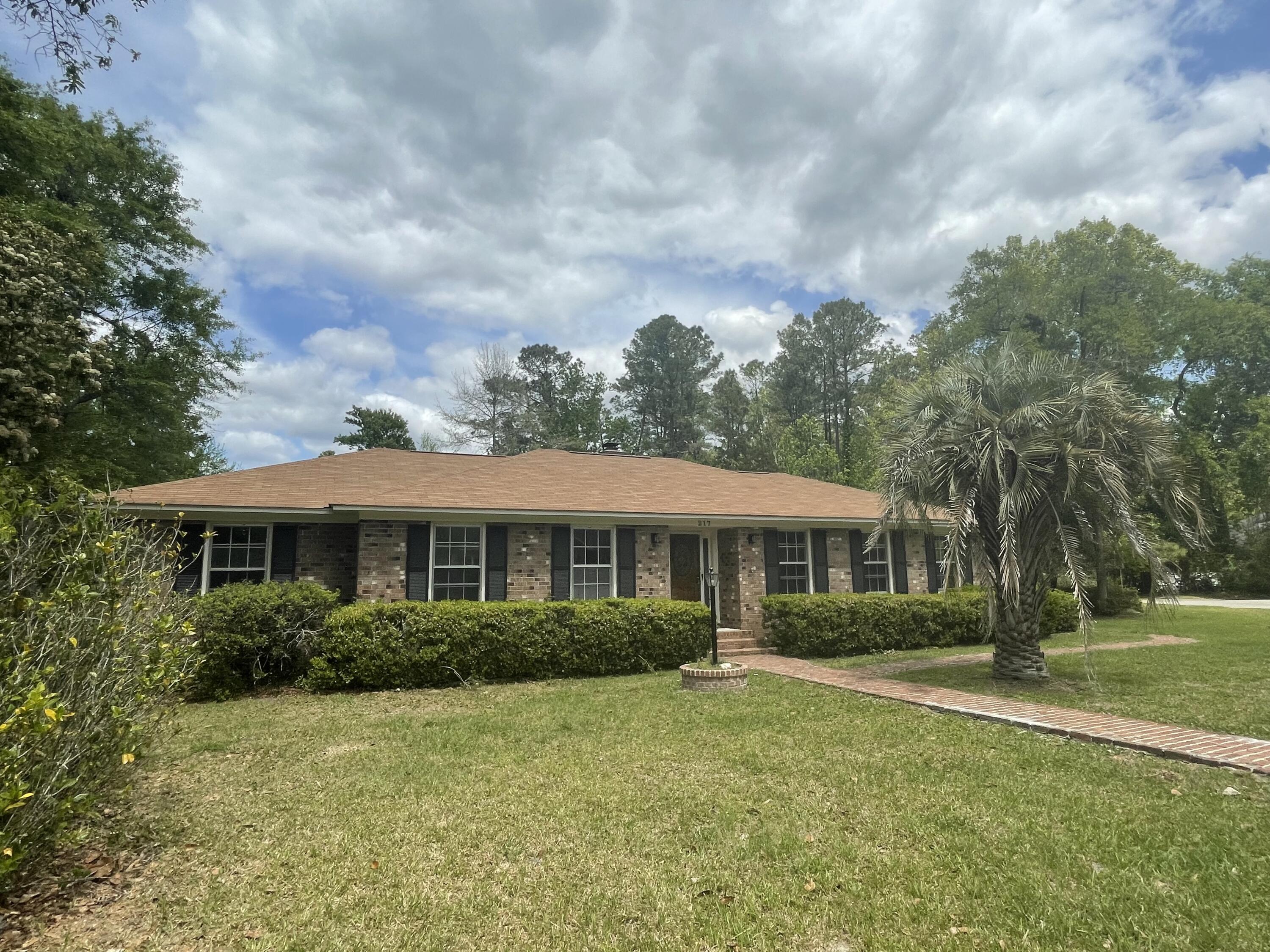 217 State Rd S-15-714 Walterboro, SC 29488 - Photo 4 of 7 217 Wintergreen Road