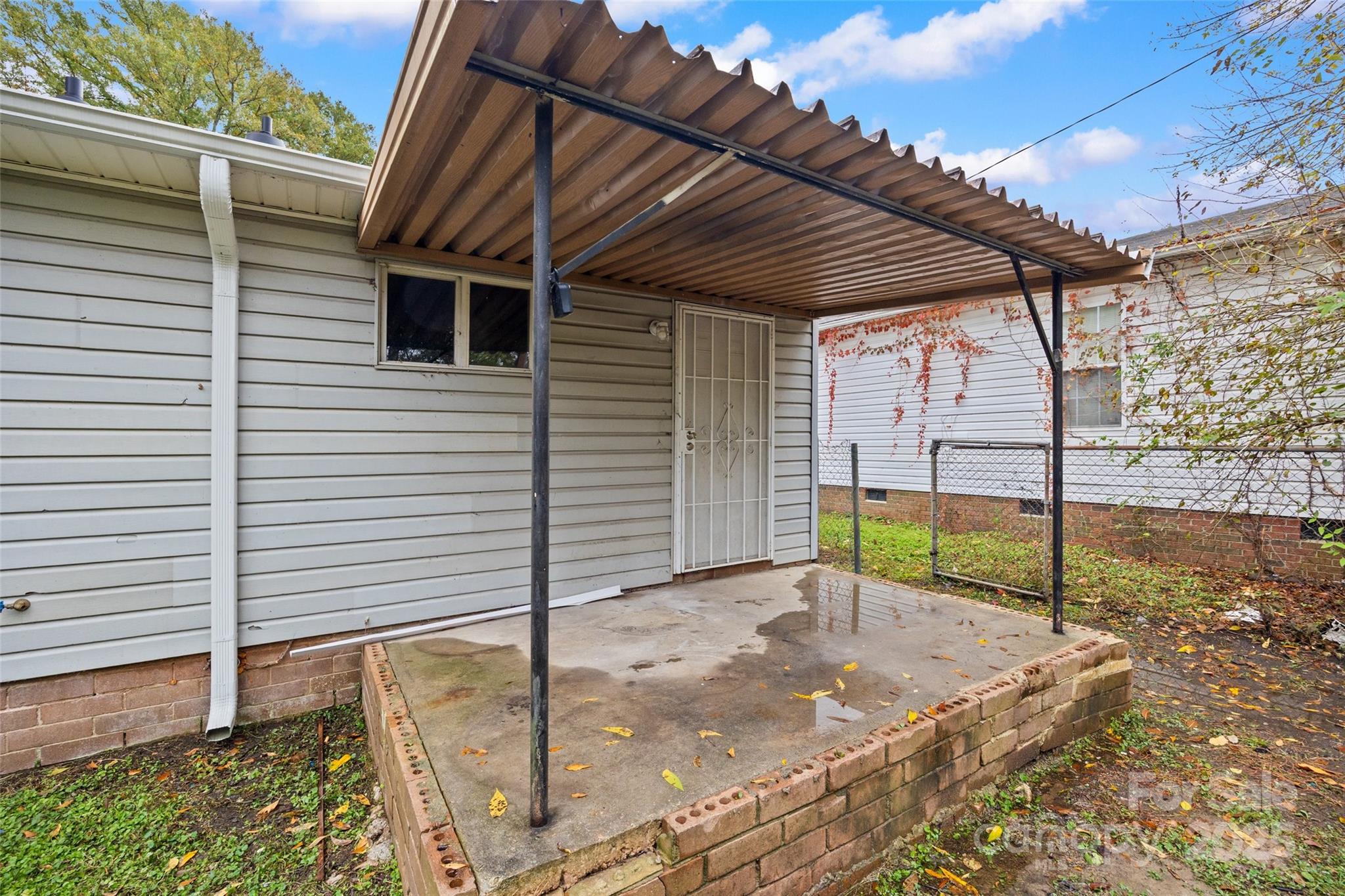 616 Simpson Street Rock Hill, SC 29730 - Photo 19 of 21 a view of a backyard