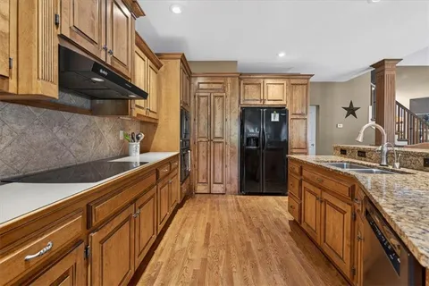 $725,000 | 9406 Pleasant Avenue, Kansas City, MO 64138