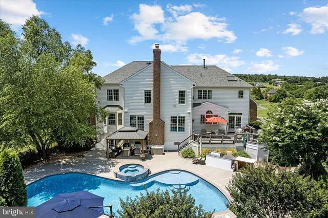 $1,850,000 | 18132 Shenstone Court, Leesburg, VA 20175