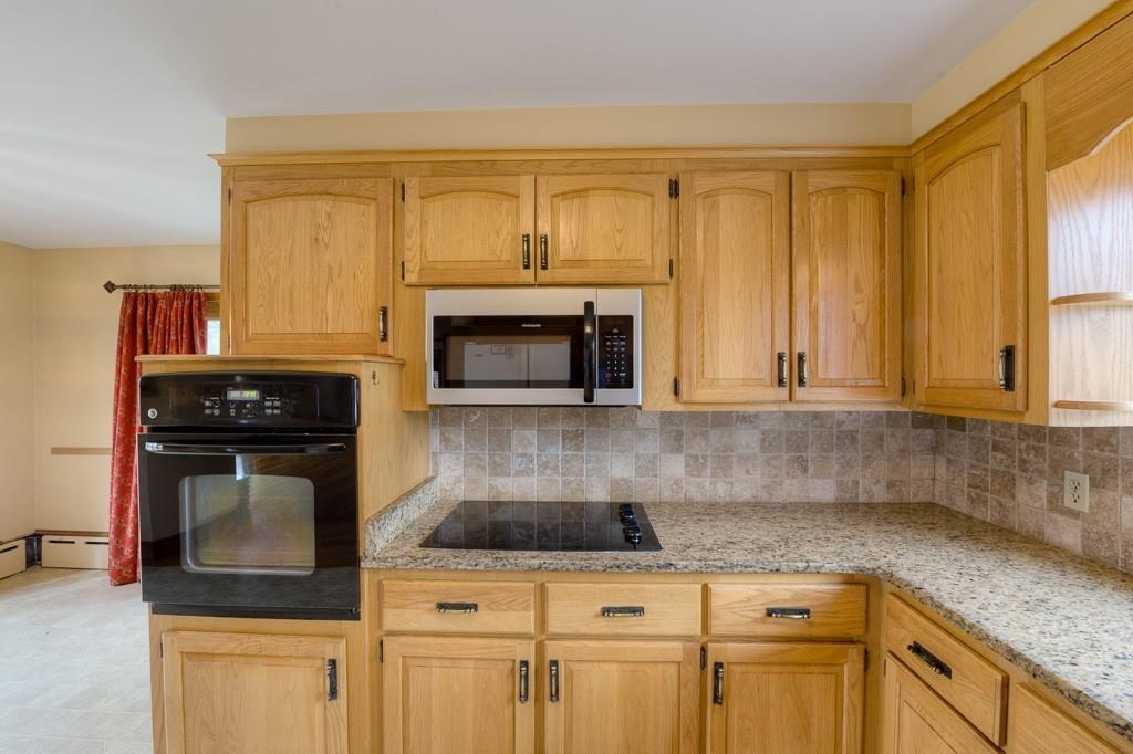 3236 Boston Road Wilbraham, MA 01095 - Photo 9 of 32