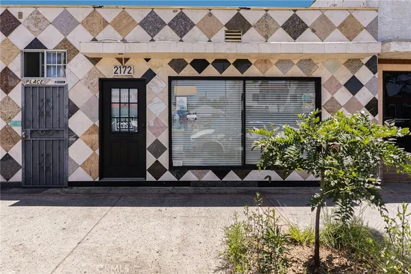 $3,950 | 2172 Pacific, Long Beach, CA 90806