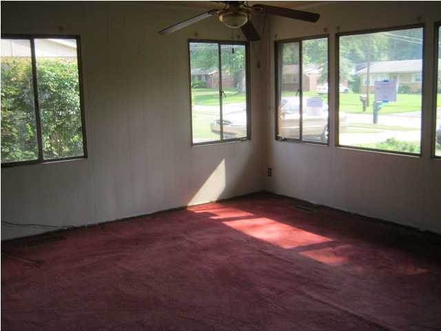 1805 Millgate Road Louisville, KY 40223 - Photo 6 of 9 Additional Photo