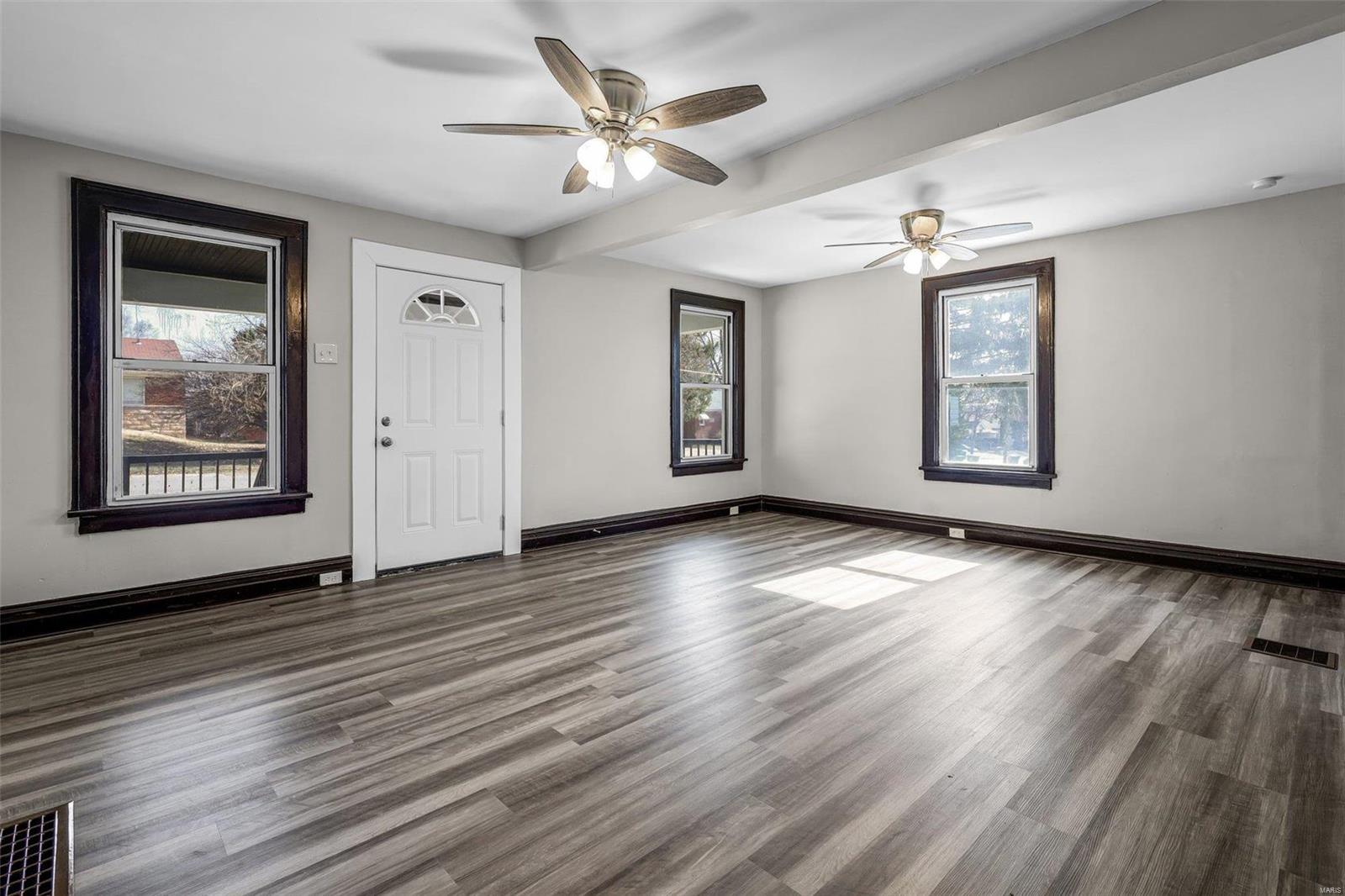 2216 Lexa Drive St. Louis, MO 63136 - Photo 2 of 15