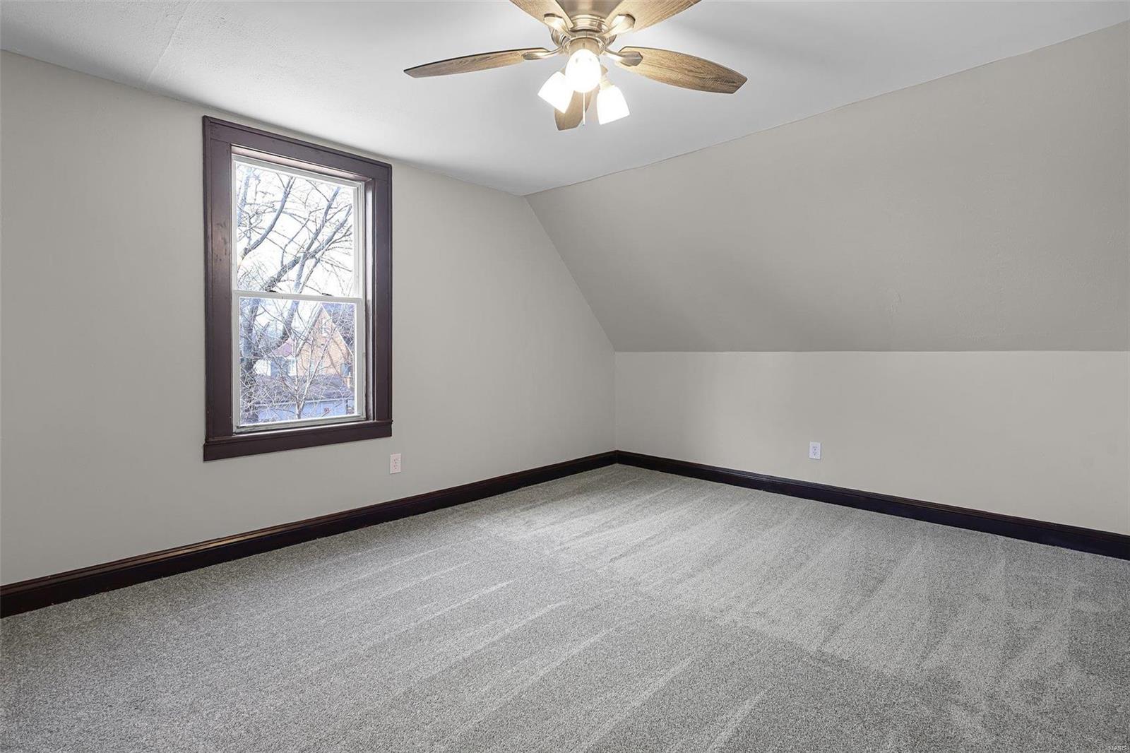 2216 Lexa Drive St. Louis, MO 63136 - Photo 9 of 15