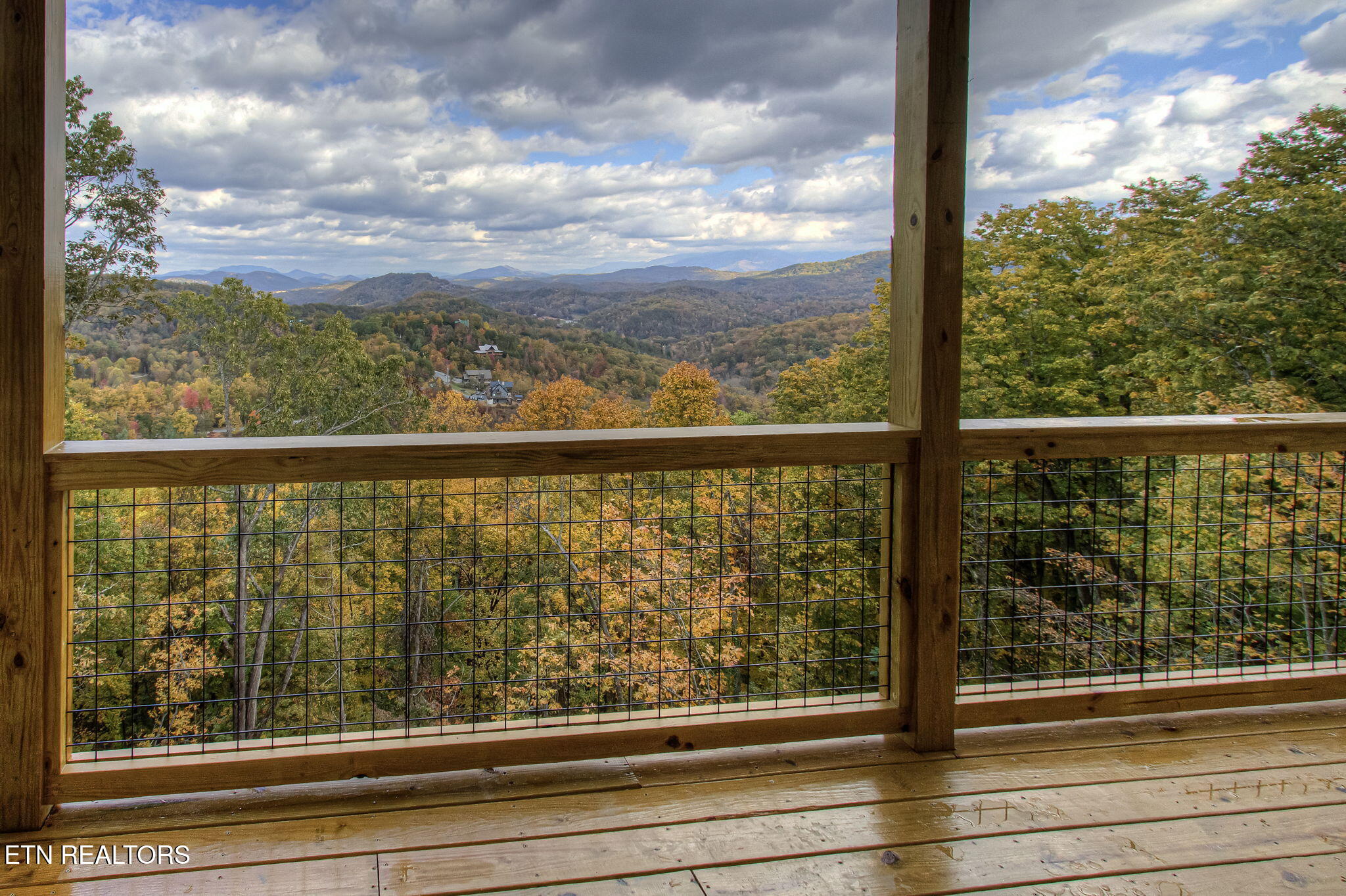 1821 Pinestand Ridge Way Sevierville, TN 37862 - Photo 54 of 58 IMG_0430