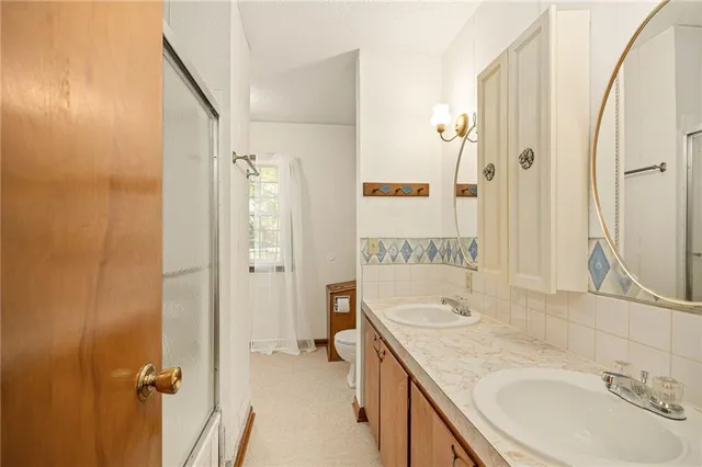 $239,900 | 621 Valley Street, Lathrop, MO 64465