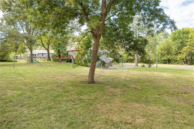 $239,900 | 621 Valley Street, Lathrop, MO 64465