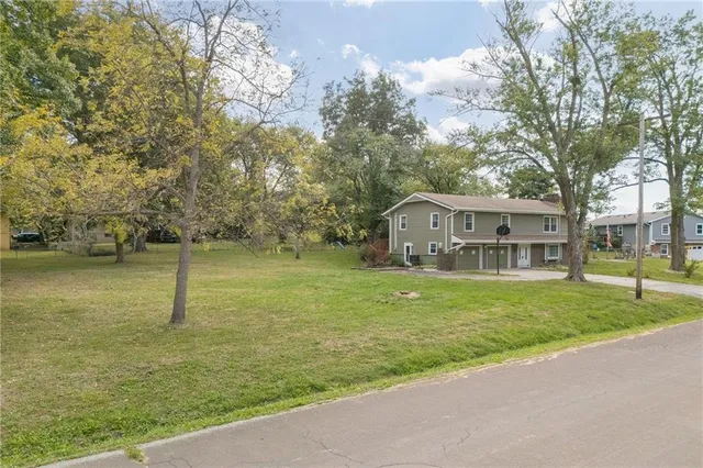 $239,900 | 621 Valley Street, Lathrop, MO 64465