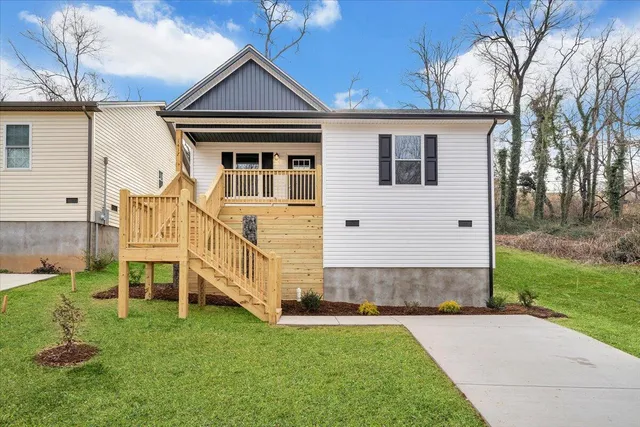front view of house with a yard