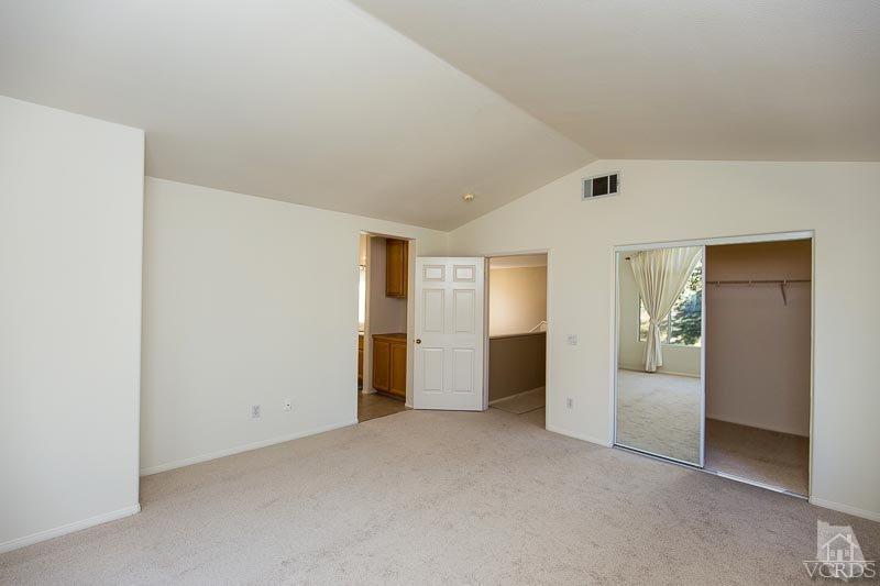 524 Shadow Lane Simi Valley, CA 93065 - Photo 16 of 40