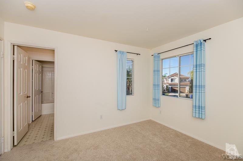 524 Shadow Lane Simi Valley, CA 93065 - Photo 19 of 40 a view of livingroom with furniture