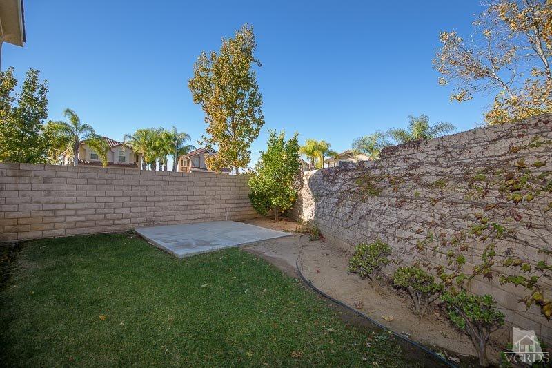 524 Shadow Lane Simi Valley, CA 93065 - Photo 37 of 40 a view of a backyard