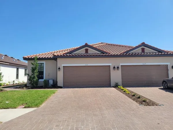 $2,600 | 5331 Rushmere Court, Palmetto, FL 34221