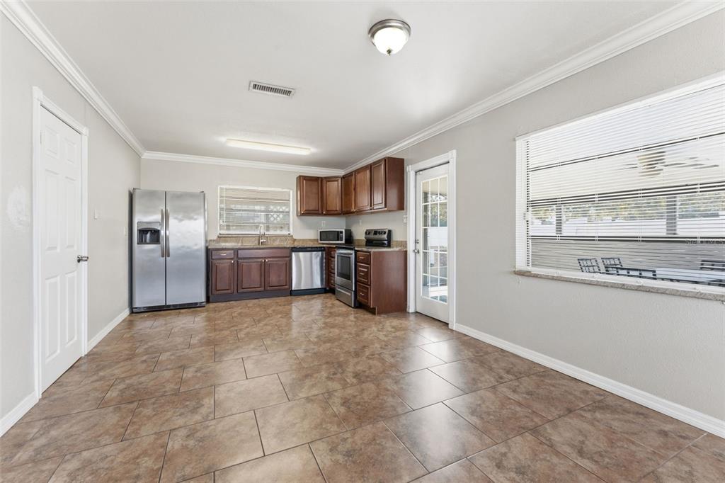 2526 West Cordelia Street Tampa, FL 33607 - Photo 9 of 45