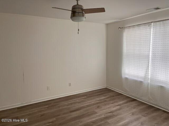 5610 Carolina Beach Road, Unit 2 Wilmington, NC 28412 - Photo 9 of 18 cb5610.9