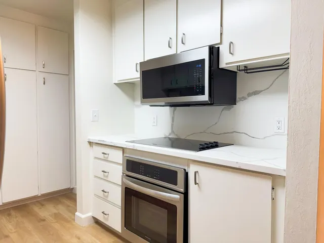 $2,800 | 505 Cypress Point Drive, Unit 231, Mountain View, CA 94043