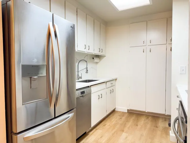 $2,800 | 505 Cypress Point Drive, Unit 231, Mountain View, CA 94043