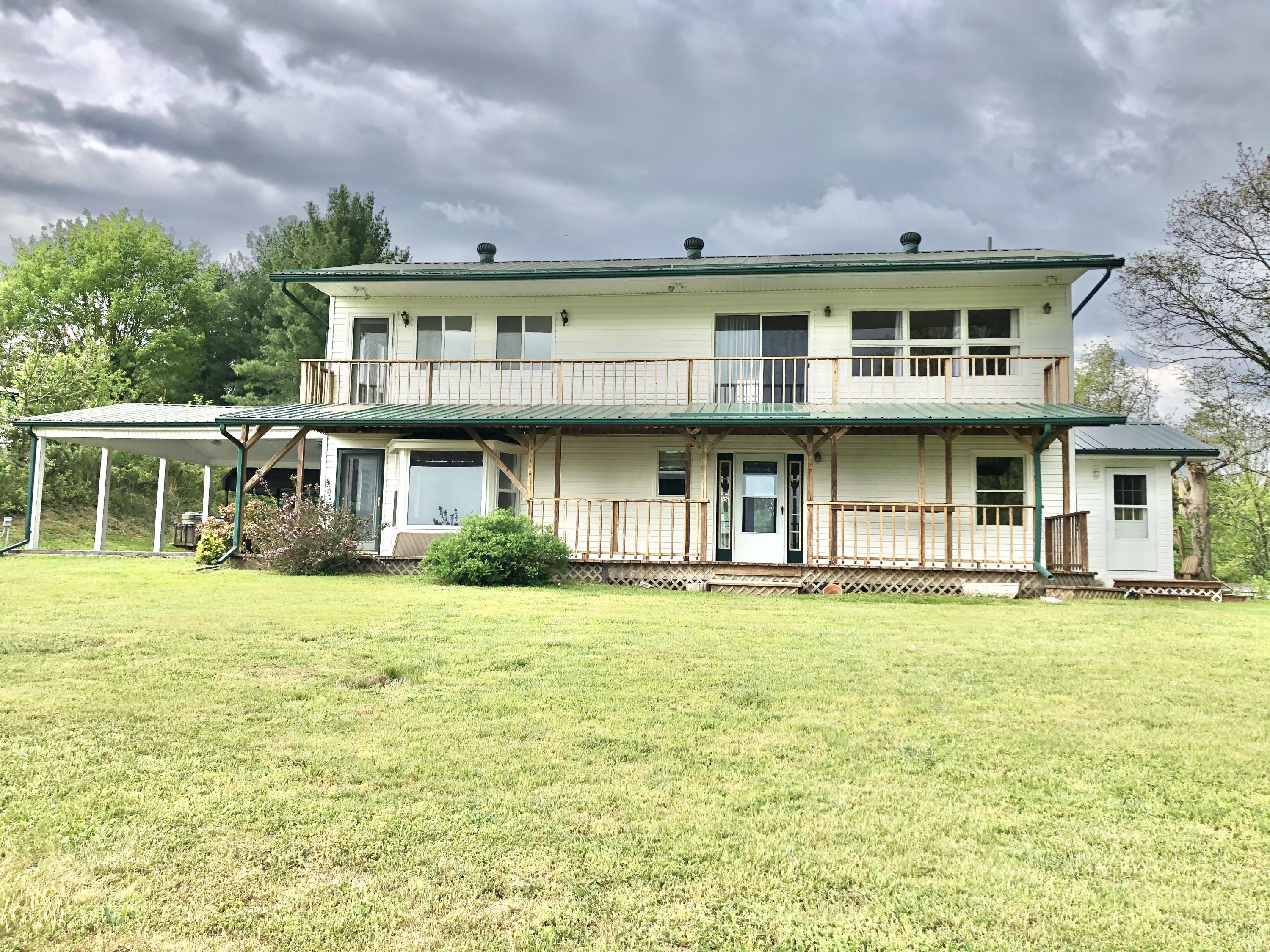 146 Pickle Road Johnson City, TN 37601 - Photo 1 of 49 146 rear view full