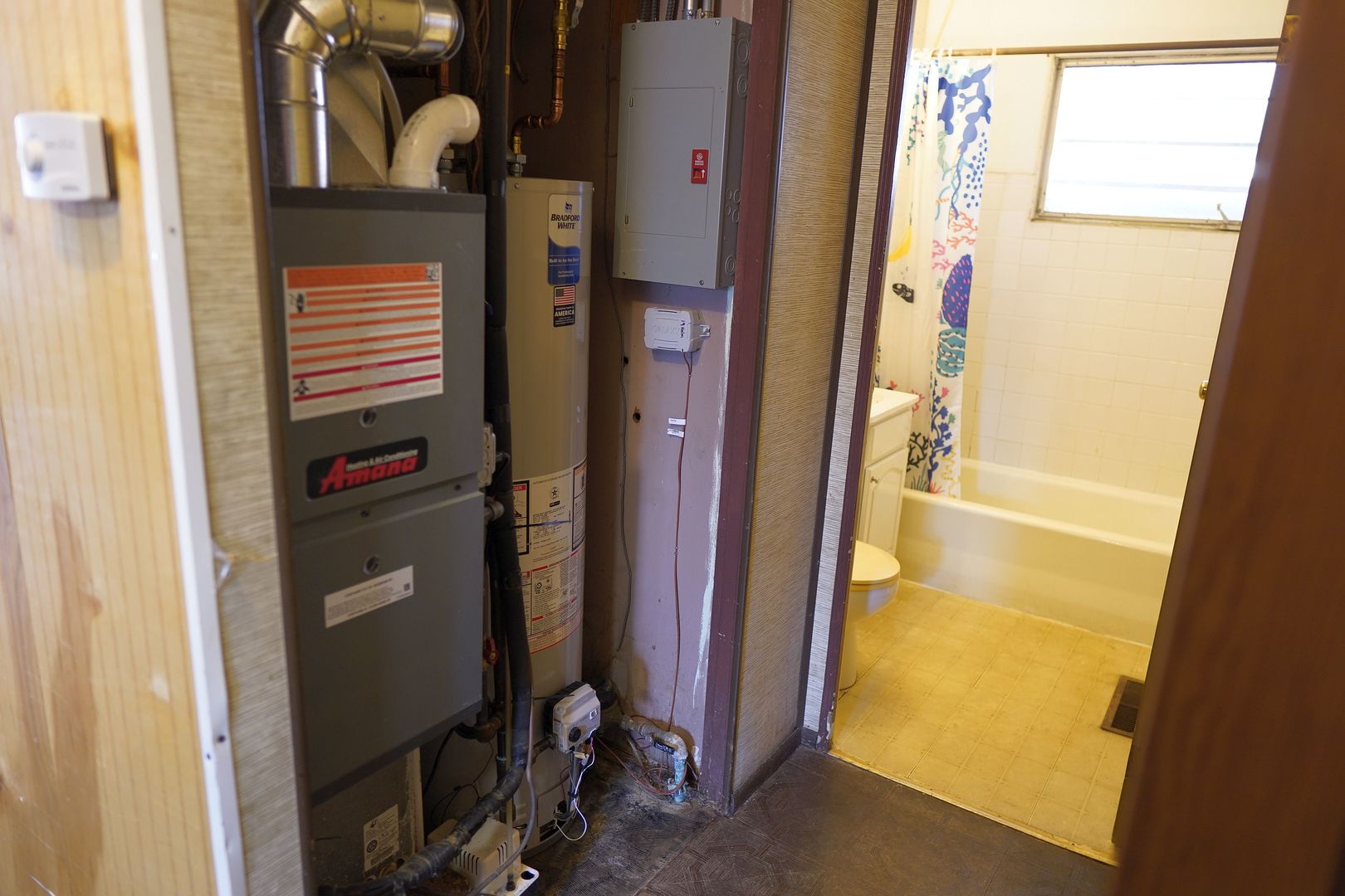 19 Helm Road Carpentersville, IL 60110 - Photo 11 of 49