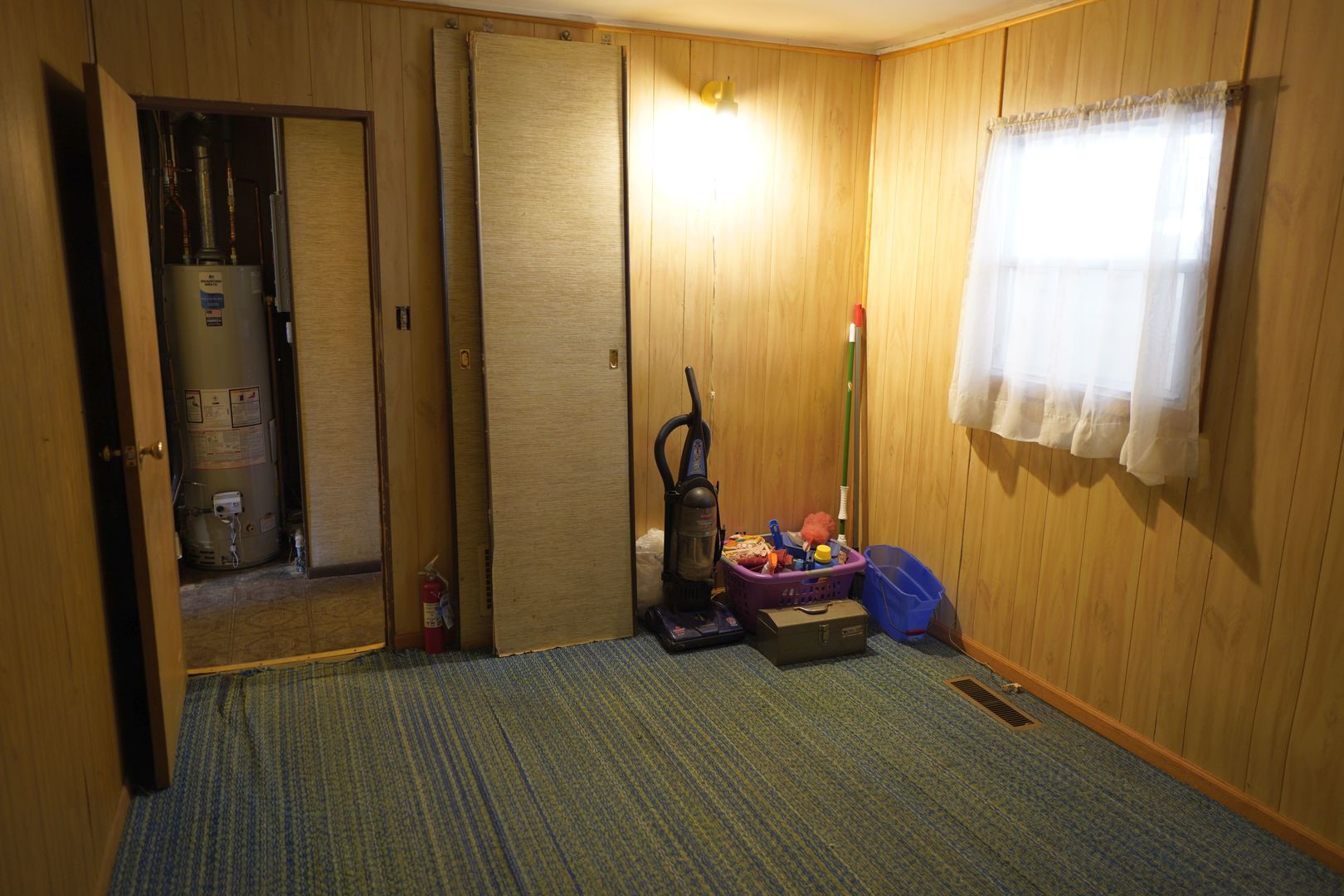 19 Helm Road Carpentersville, IL 60110 - Photo 15 of 49