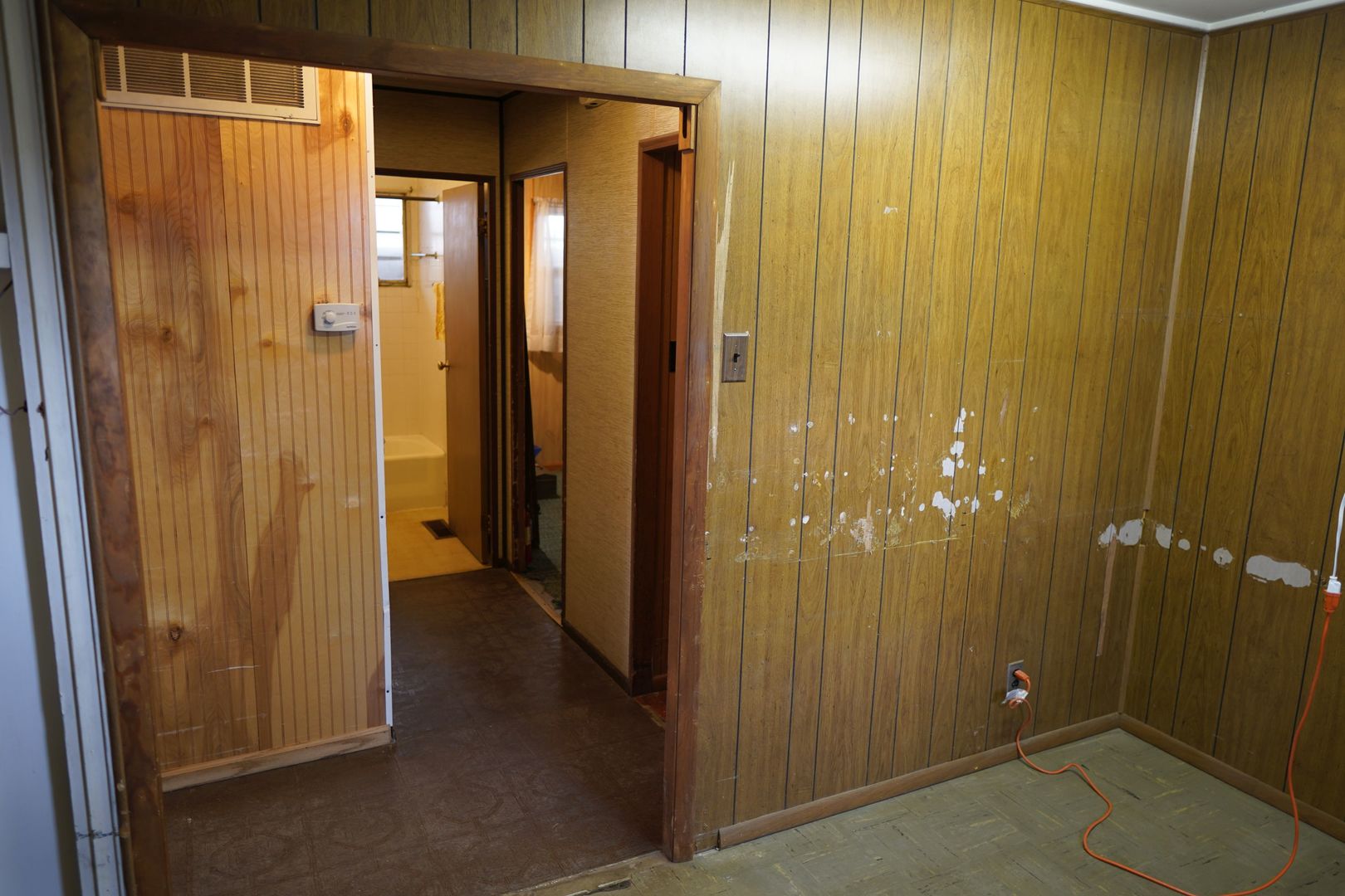 19 Helm Road Carpentersville, IL 60110 - Photo 17 of 49