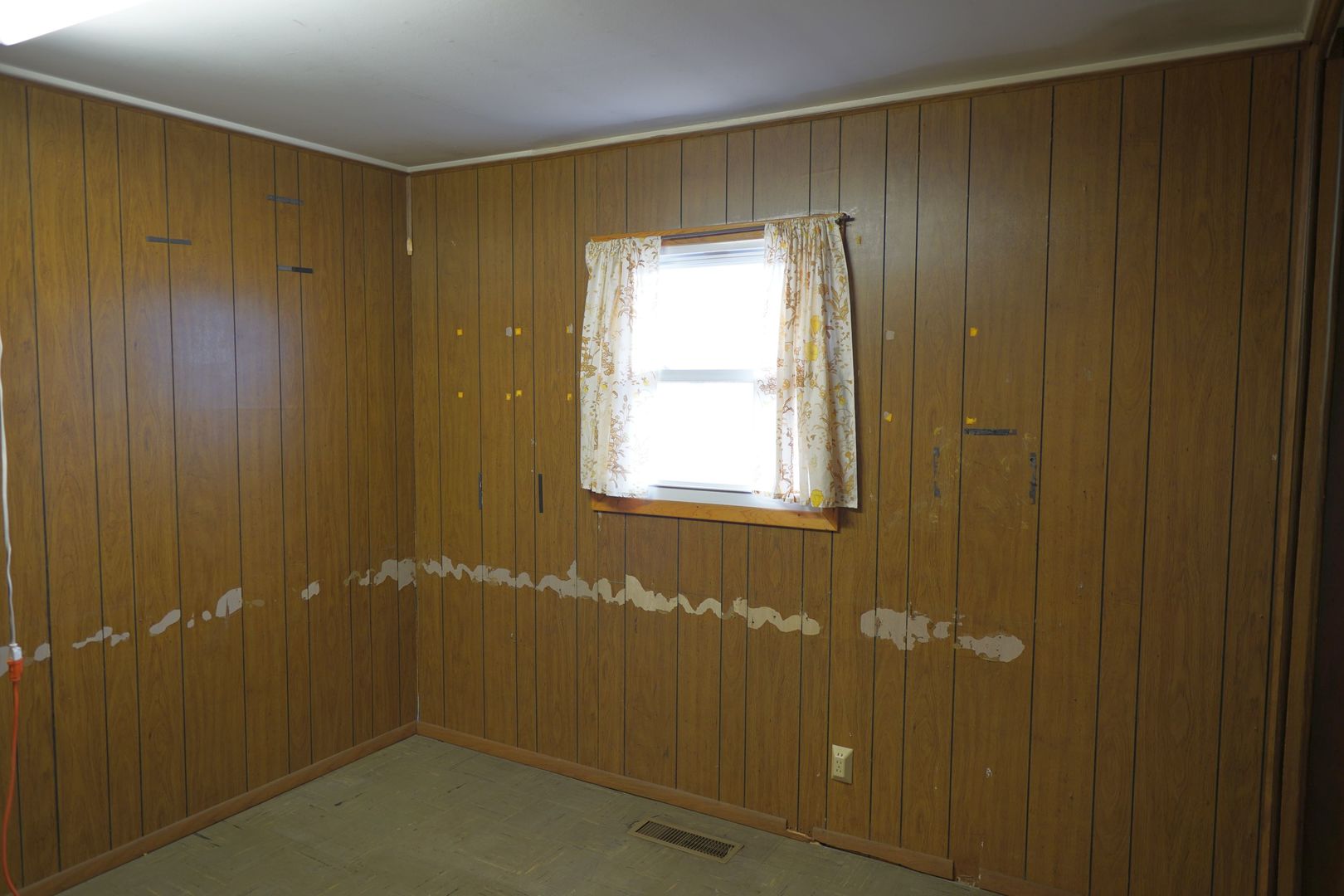 19 Helm Road Carpentersville, IL 60110 - Photo 18 of 49