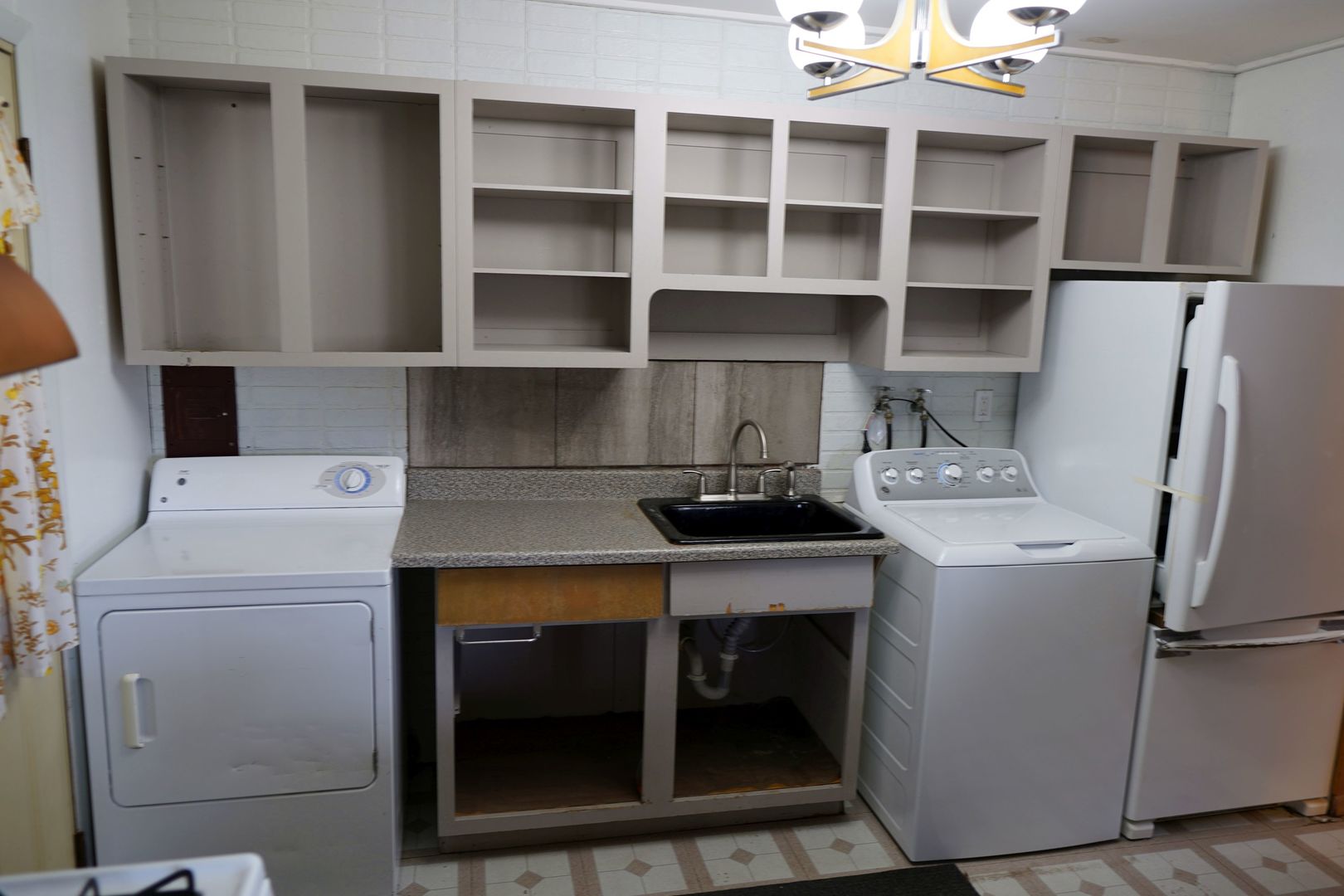 19 Helm Road Carpentersville, IL 60110 - Photo 26 of 49