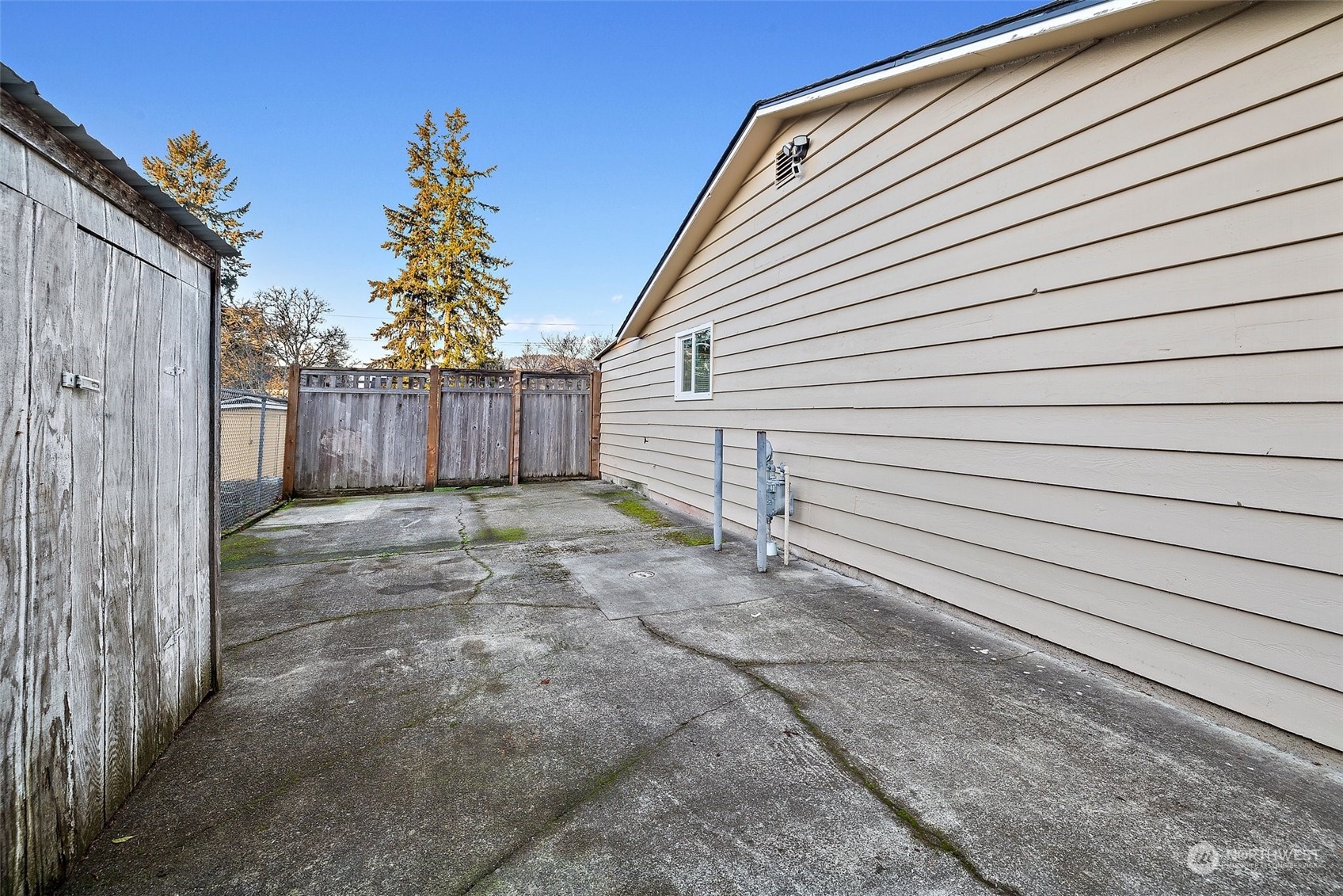 14610 Southeast 113th Street Renton, WA 98059 - Photo 33 of 34 a view of a backyard
