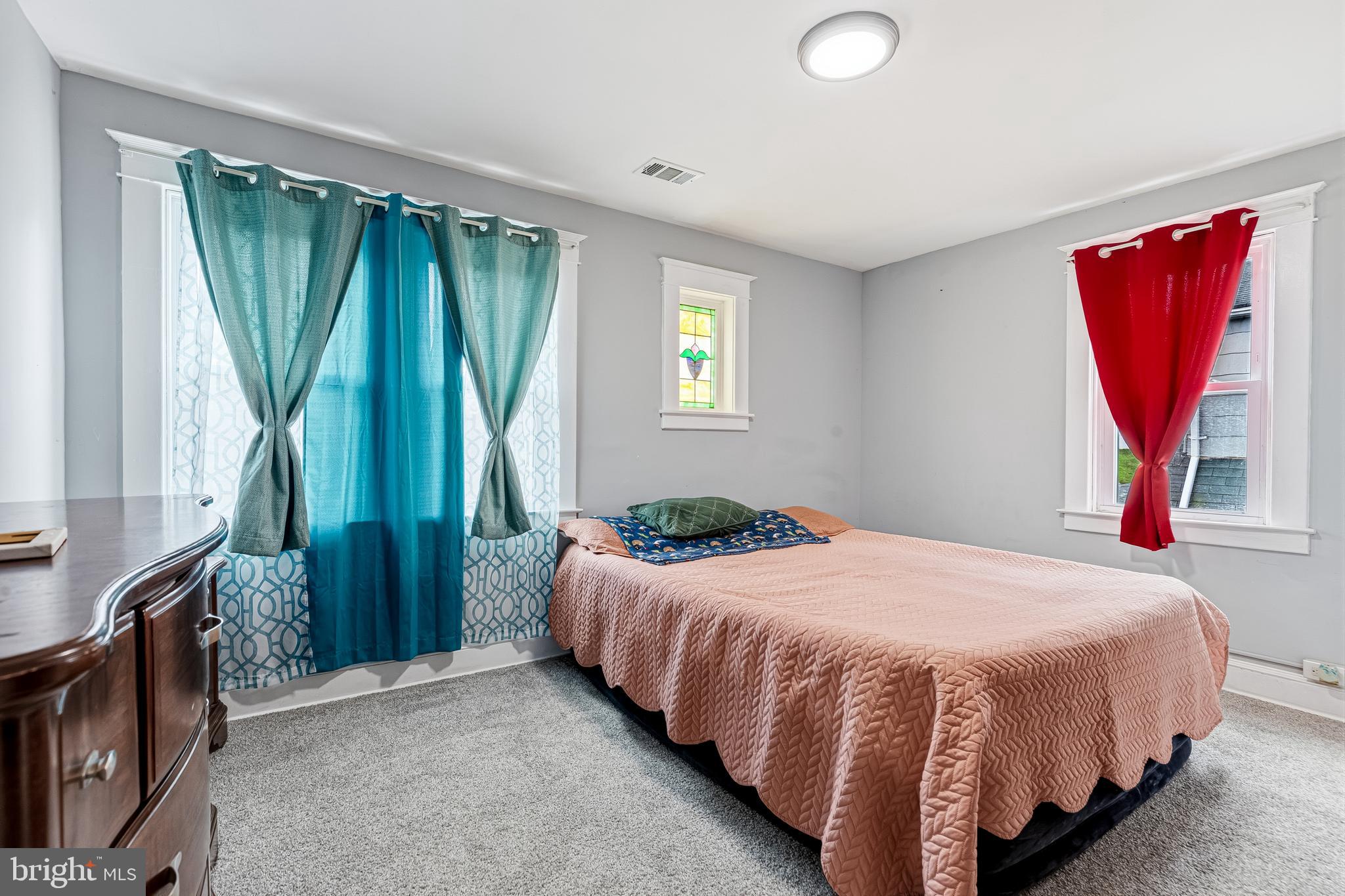 401 Kingston Road Baltimore, MD 21229 - Photo 19 of 31 Gallery Image 19