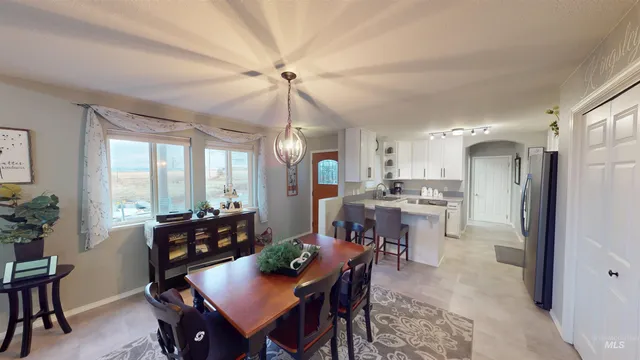 $329,900 | 937 Stewart Avenue, Unit B, Lewiston, ID 83501