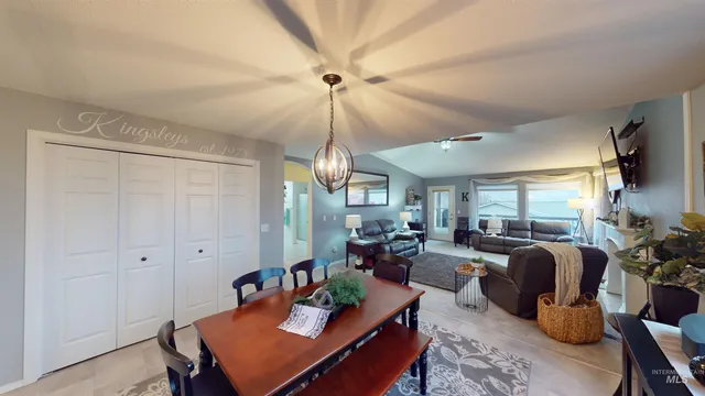 $329,900 | 937 Stewart Avenue, Unit B, Lewiston, ID 83501