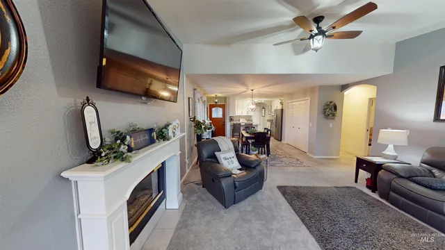 $329,900 | 937 Stewart Avenue, Unit B, Lewiston, ID 83501