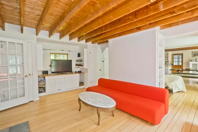 $655,000 | 7 Sundown Drive, Goshen, MA 01096