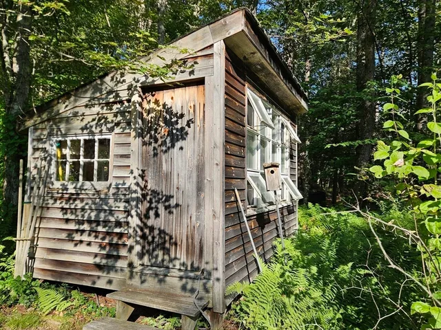 $655,000 | 7 Sundown Drive, Goshen, MA 01096