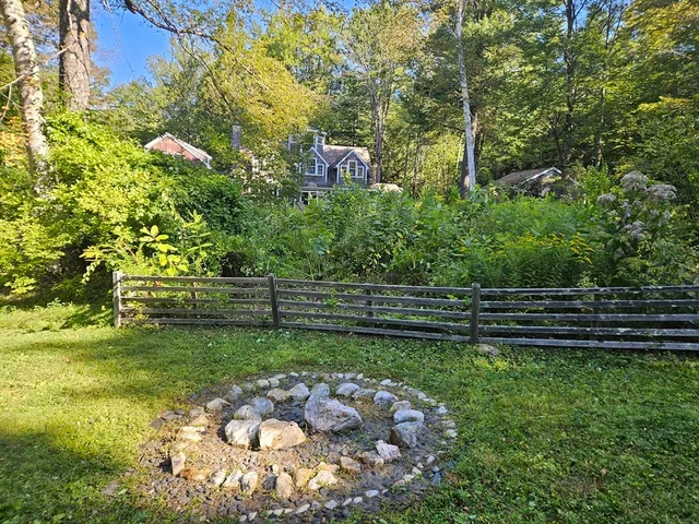 $655,000 | 7 Sundown Drive, Goshen, MA 01096