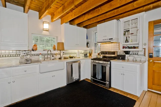 $655,000 | 7 Sundown Drive, Goshen, MA 01096