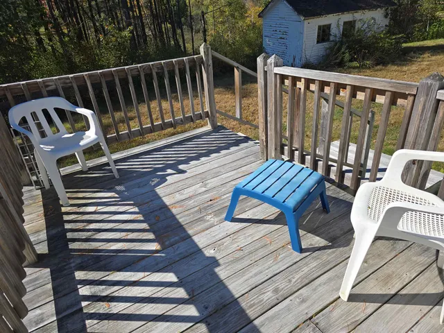 $2,000 | 500 North Main Street, Newport, NH 03773